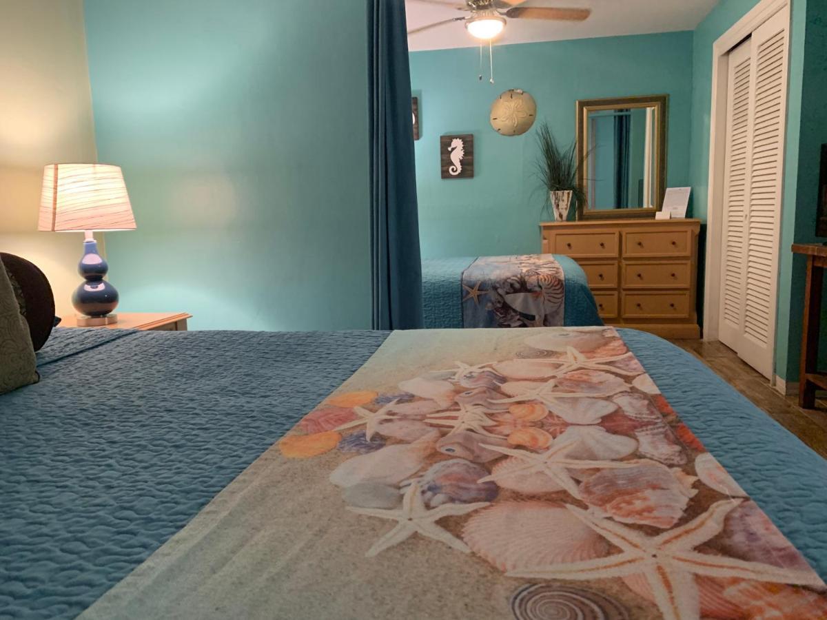 Michaels Siesta Motel St. Petersburg Kültér fotó